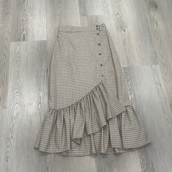 Zara Dresses & Skirts - Zara plaid skirt